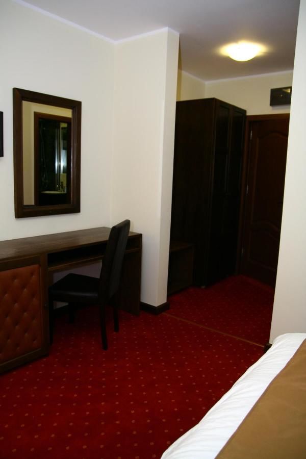 Отель Hotel City Тулча-24